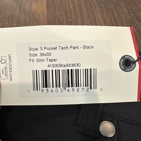 Men's UNTUCKit 5 Pocket Tech Pant in Black Size 36x30 - Picture 7 of 7